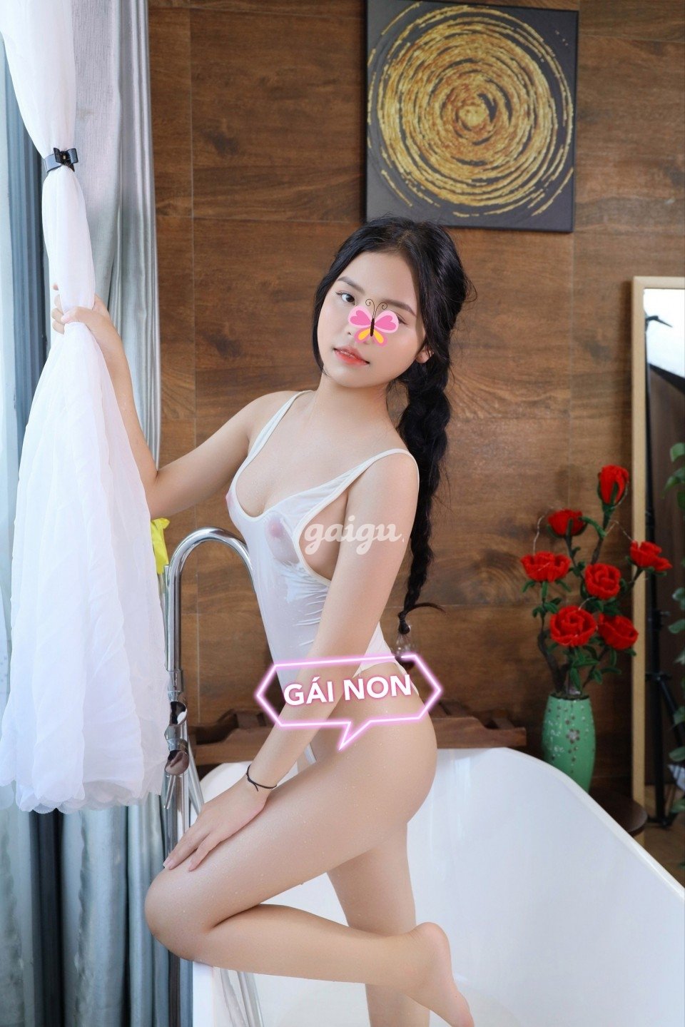 1001129 - New❤Bé Phượng–2k6 SIÊU PHẨM XINH NON VÚ MÔNG CĂNG ĐÉT
