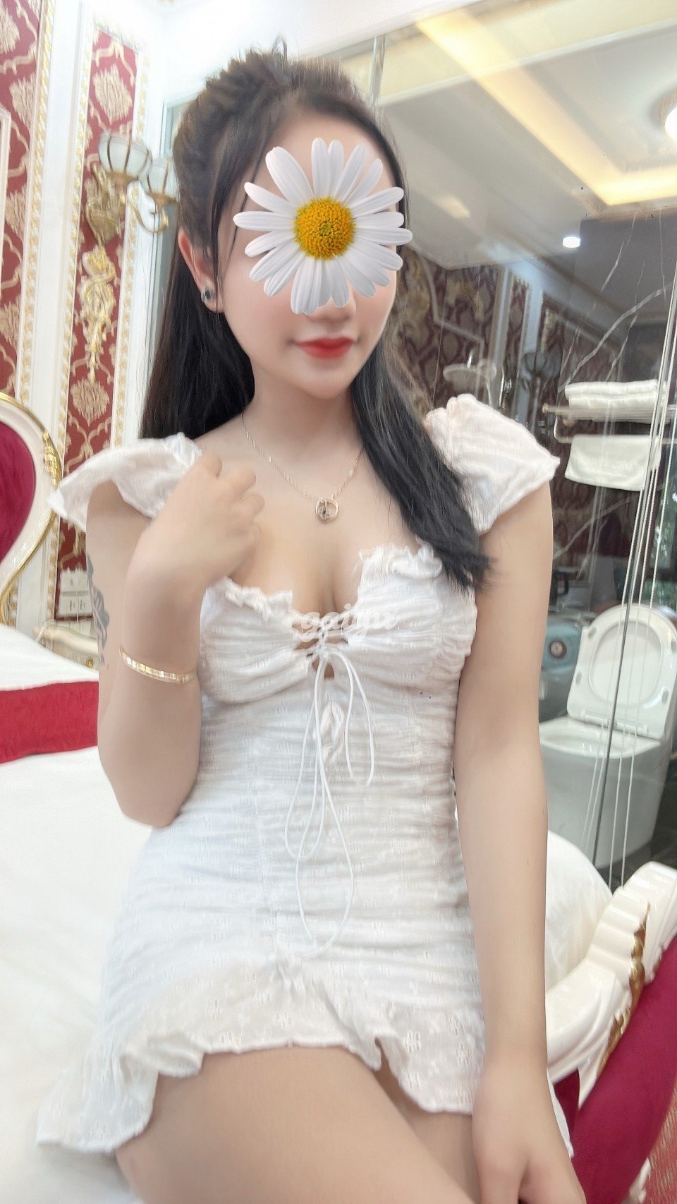 1006229 - NEW PHƯƠNG LY - GÁI XINH GÁI NON MƠN MỞN, MỘT SIÊU PHẨM.