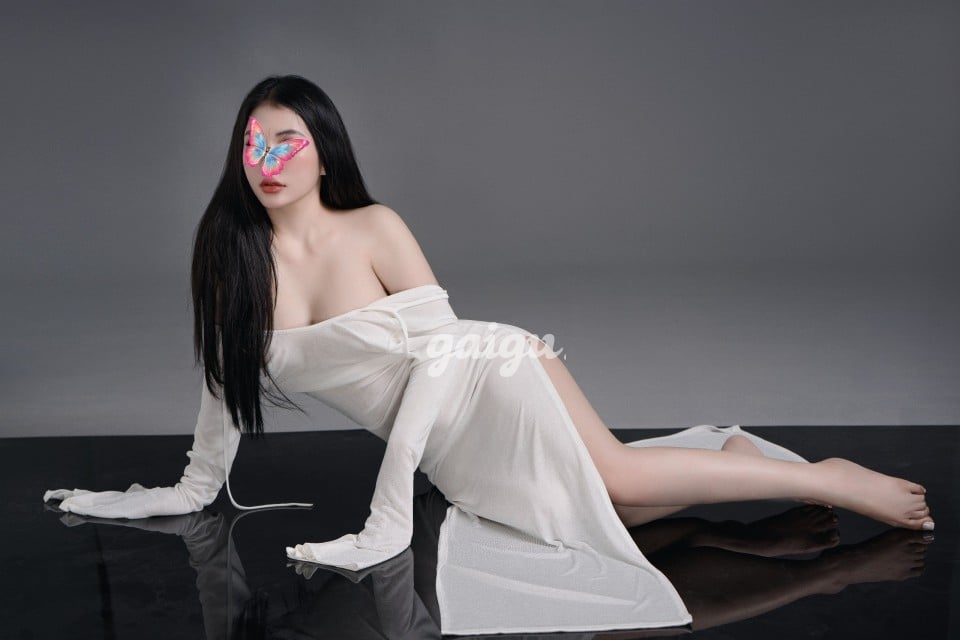 1006406 - CHÂN DÀI MIỀN TÂY LY LY 1M68_ĐÁNG YÊU DỄ THƯƠNG BODDY GỢI CẢM.