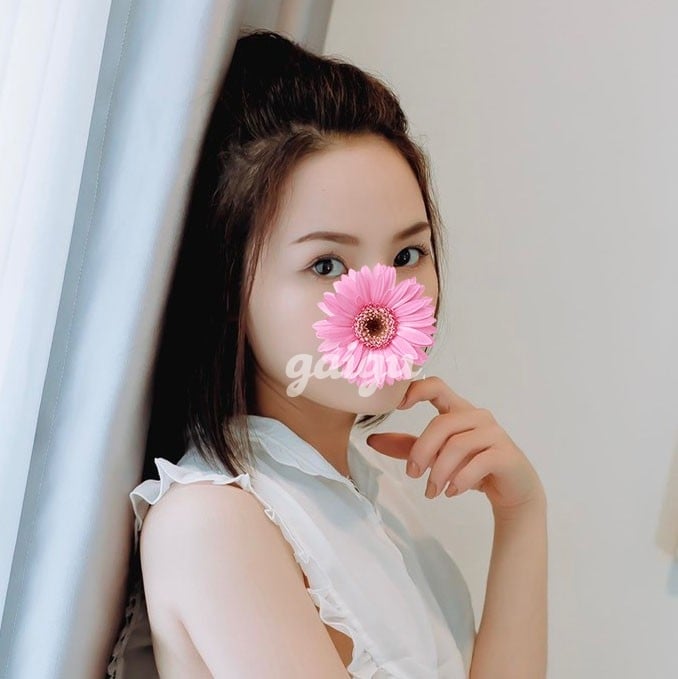787562 - HỒNG YẾN - Dâm xinh dịu dàng - Ngọt ngào da thịt