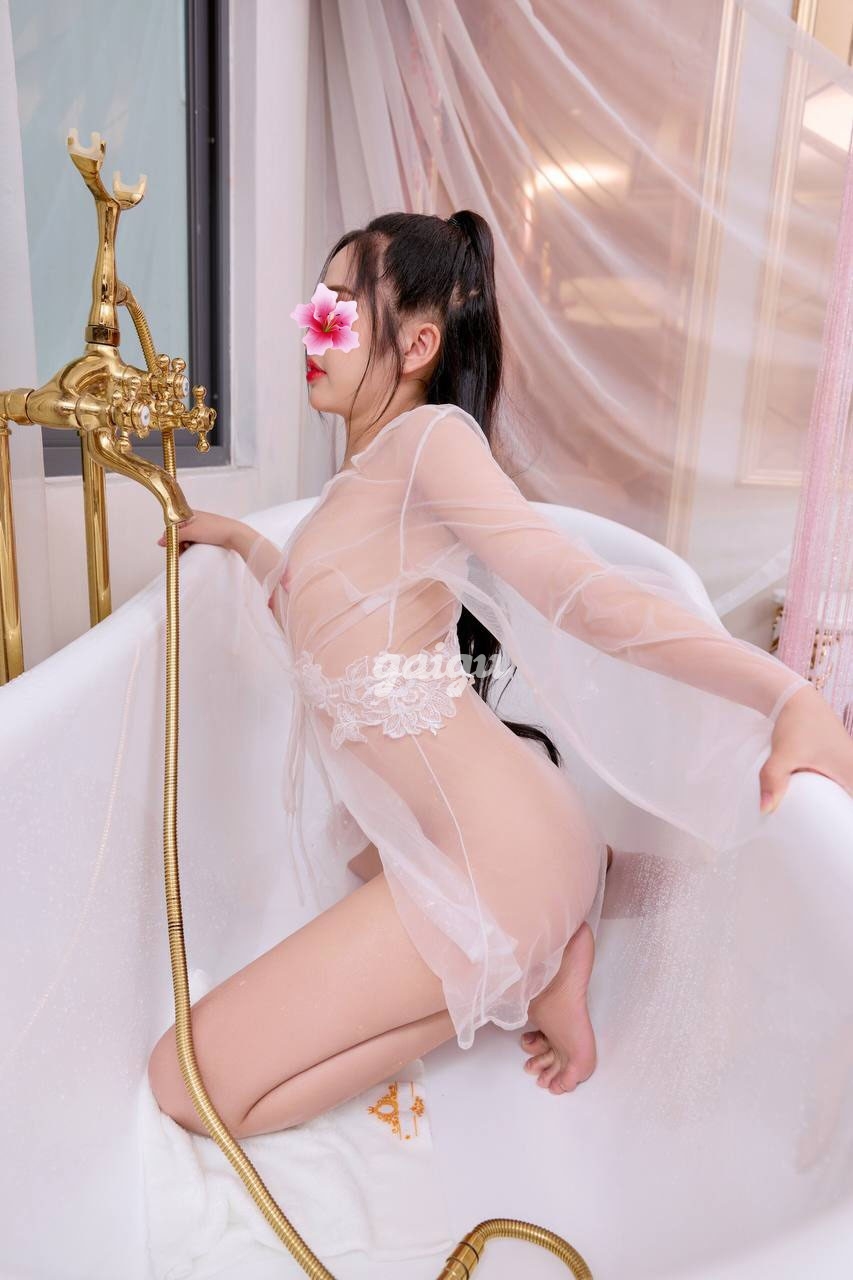903590 - Thiên Kim 2K4 - Lần Đầu Mất Trinh Bím Khít Khìn Khịt Siêu Bót