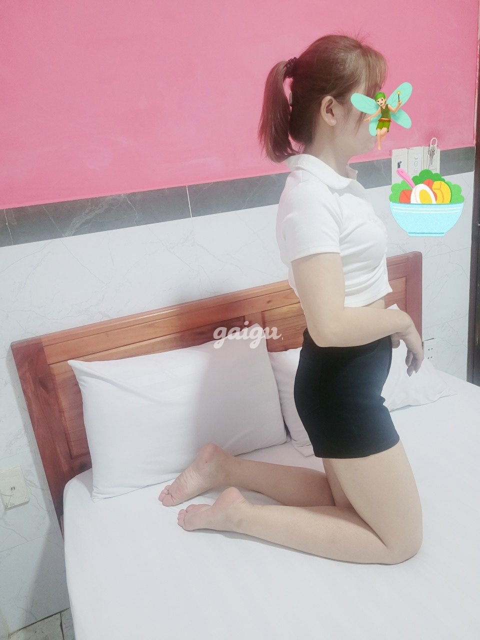 907113 - Mi Mi. Bé công nhân 1997 làm thêm.