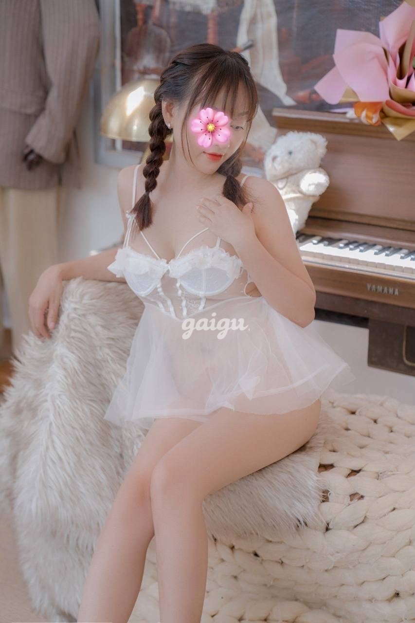 925239 1 - QUỲNH TRANG VIP NGỰC BỰ, MẶT XINH, LÀM TÌNH HẾT Ý