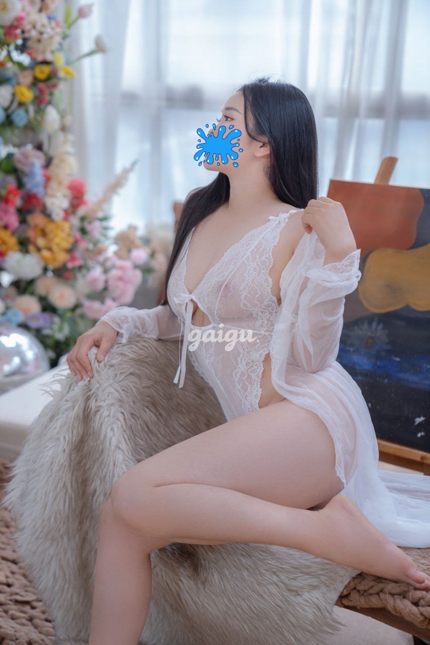 939866 - Linh Nhi- nàng dâm nữ quyến rũ!!!