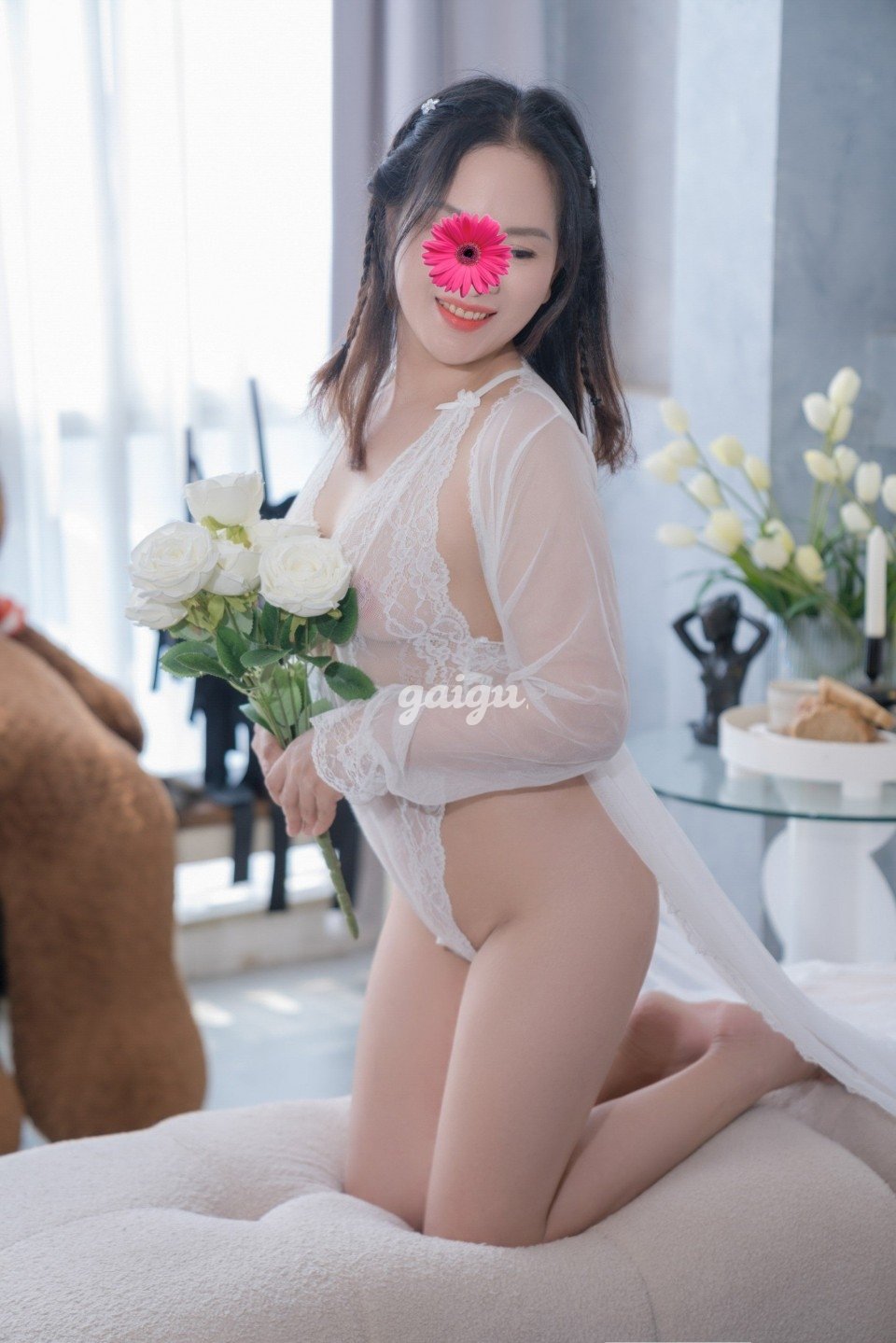 976867 - THIÊN KIM - HÀNG GIÁ RẺ MẶT XINH DÂM ĐÃNG