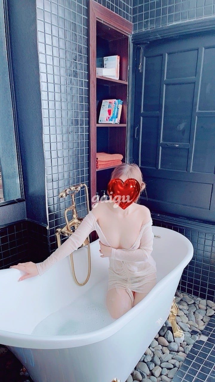 980128 - Diệu Mai 2k2 Ngực To - Làm Tình Giỏi