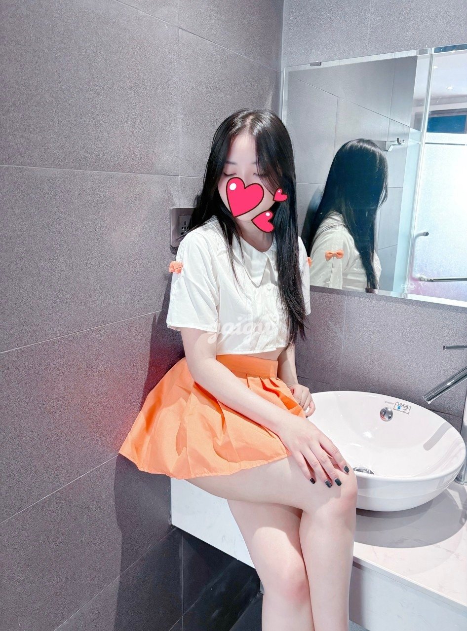 980947 - Tuyết Trinh - siêu nóng bổng mới bước vô nghề