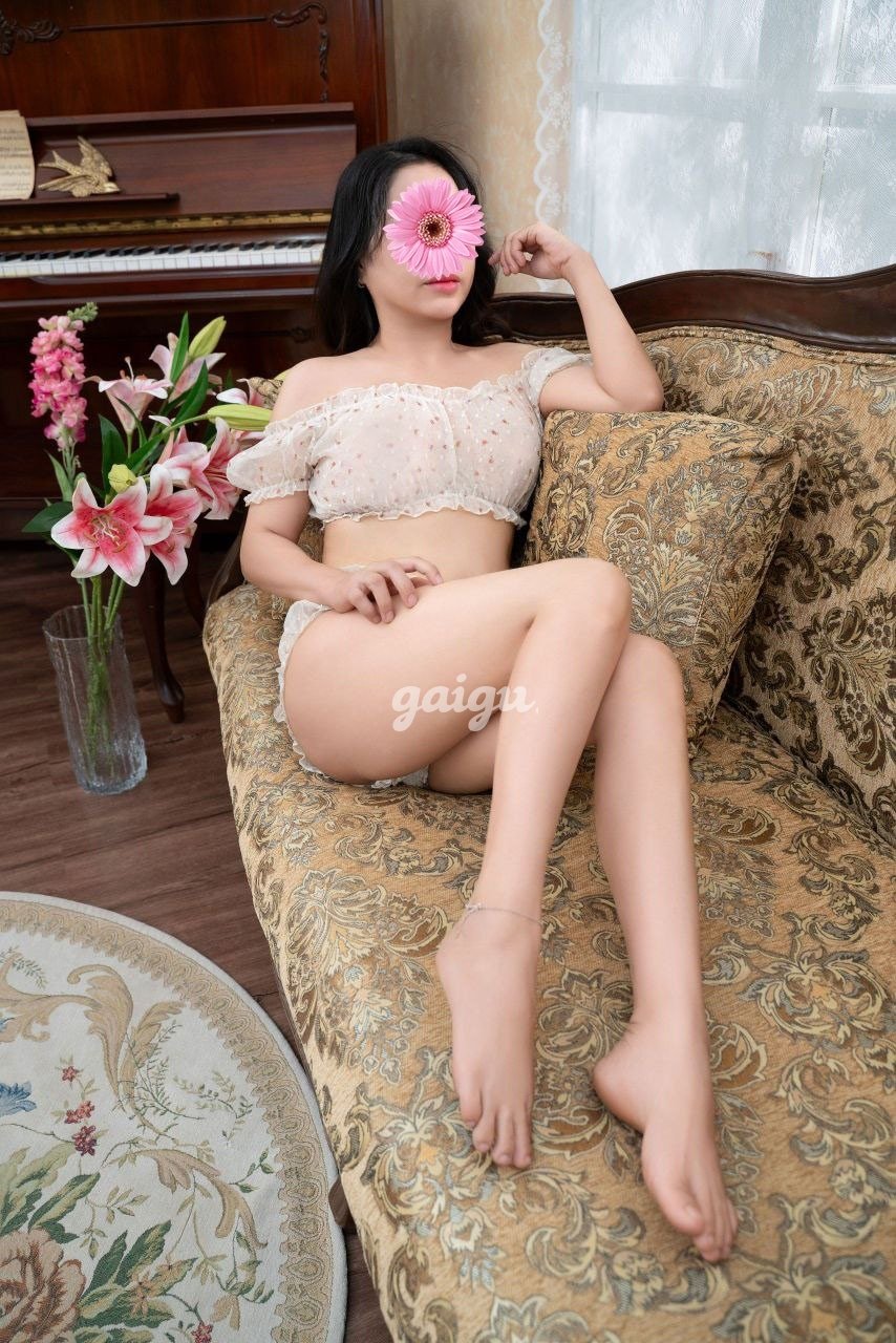 981769 - ❤️ QUỲNH ANH - Dâm chuẩn Xinh xắn - Làm tình bao phê