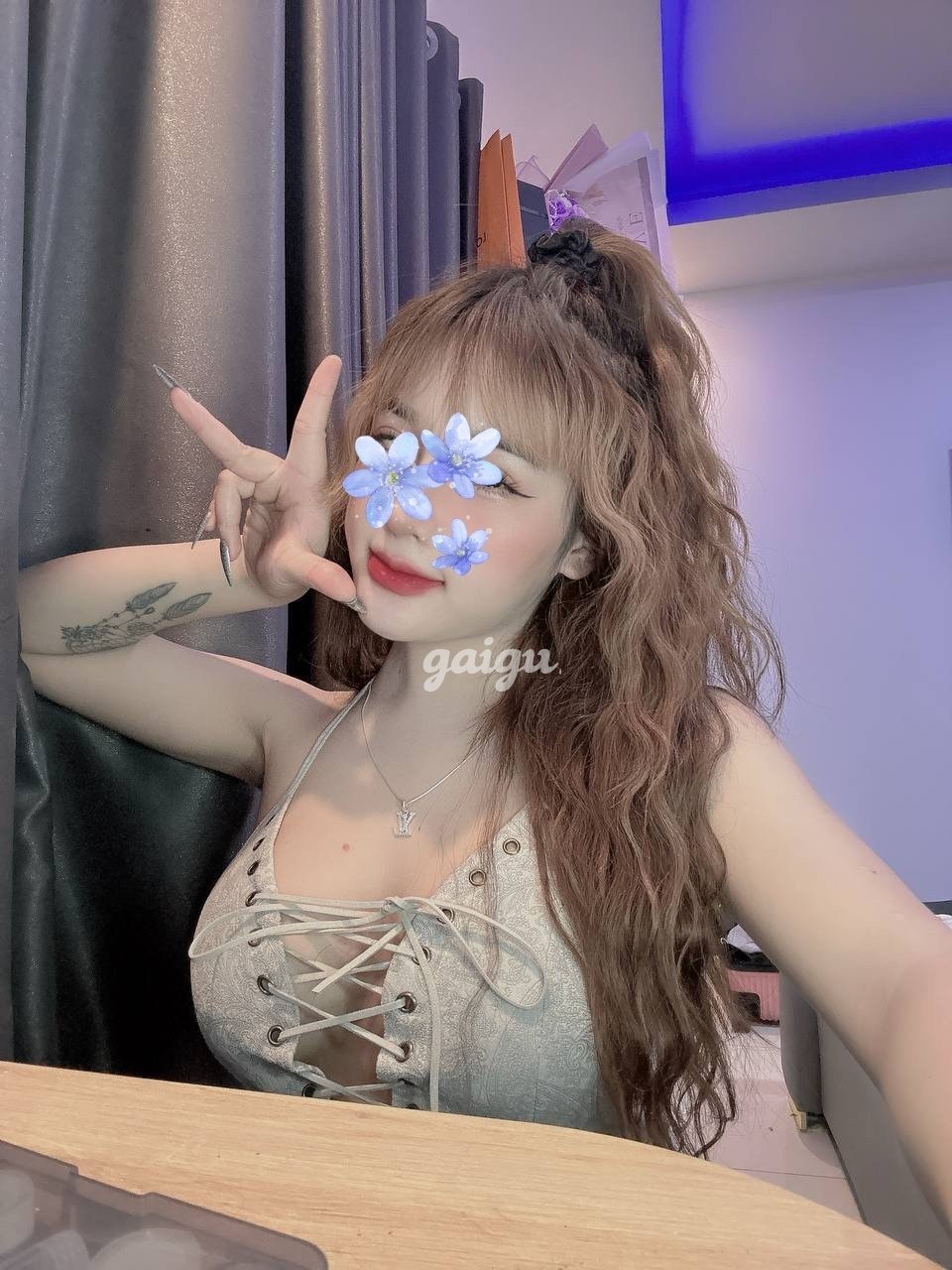 982531 - Hot Teen TIỂU MIE - Vú To,Mông Cong,Vũ Điệu Hoang Dã