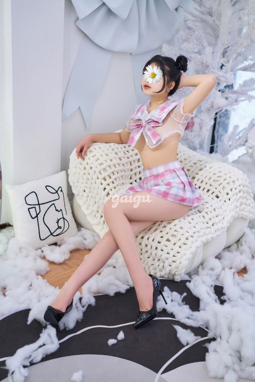 1018950 - HOT TEEN⭐️NGỌC NGÂN 2k5⭐️XINH NON - LẦN ĐẦU LÊN SÓNG