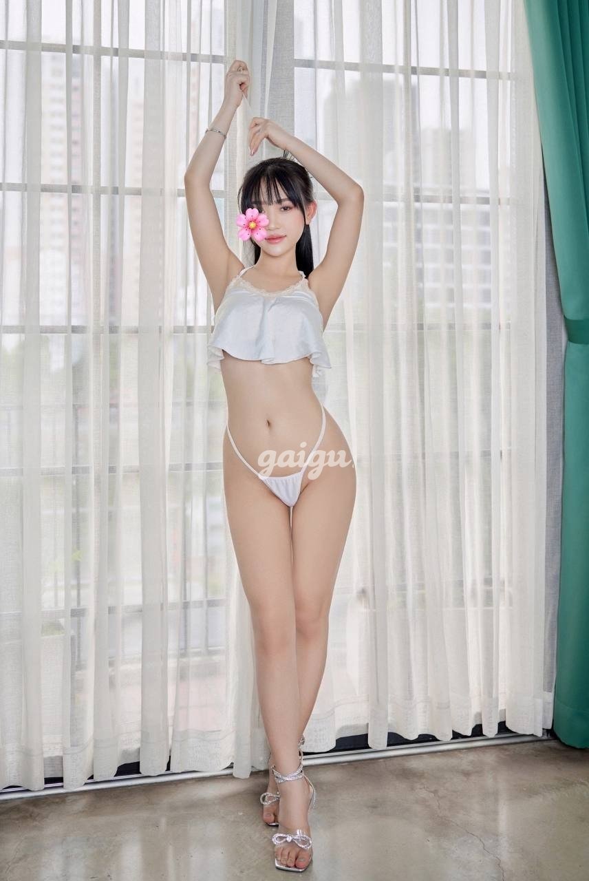 995068 - ☆ ANH THƯ 2k5 ☆ Sexy quyến rũ - teen dáng cao chân dài - chất ngây ngất