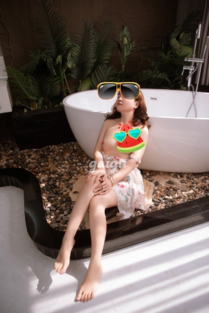 1036694 - ❤️ Kiều Oanh ❤️ Nữ Công Sở Đam Mê .......❤️