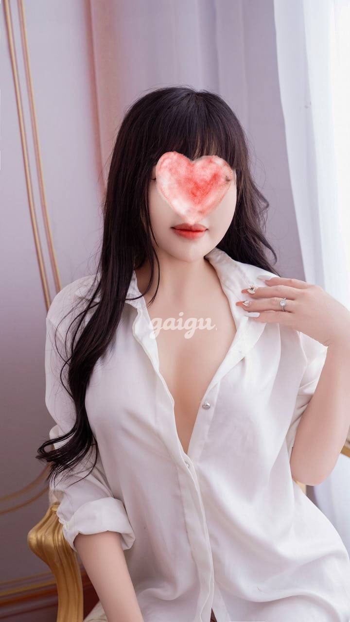 1039496 - Hotgirl Quỳnh Anh - Siêu Minh Tinh Body Nuột, Ngực Mông Căng Mọng