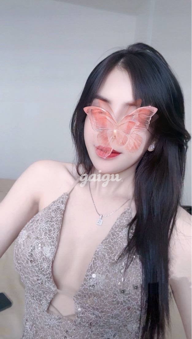 1061669 - ❤️TUỆ VY❤️KIỀU NỮ CỰC PHẨM NGHIÊNG NƯỚC NGHIÊNG THÀNH