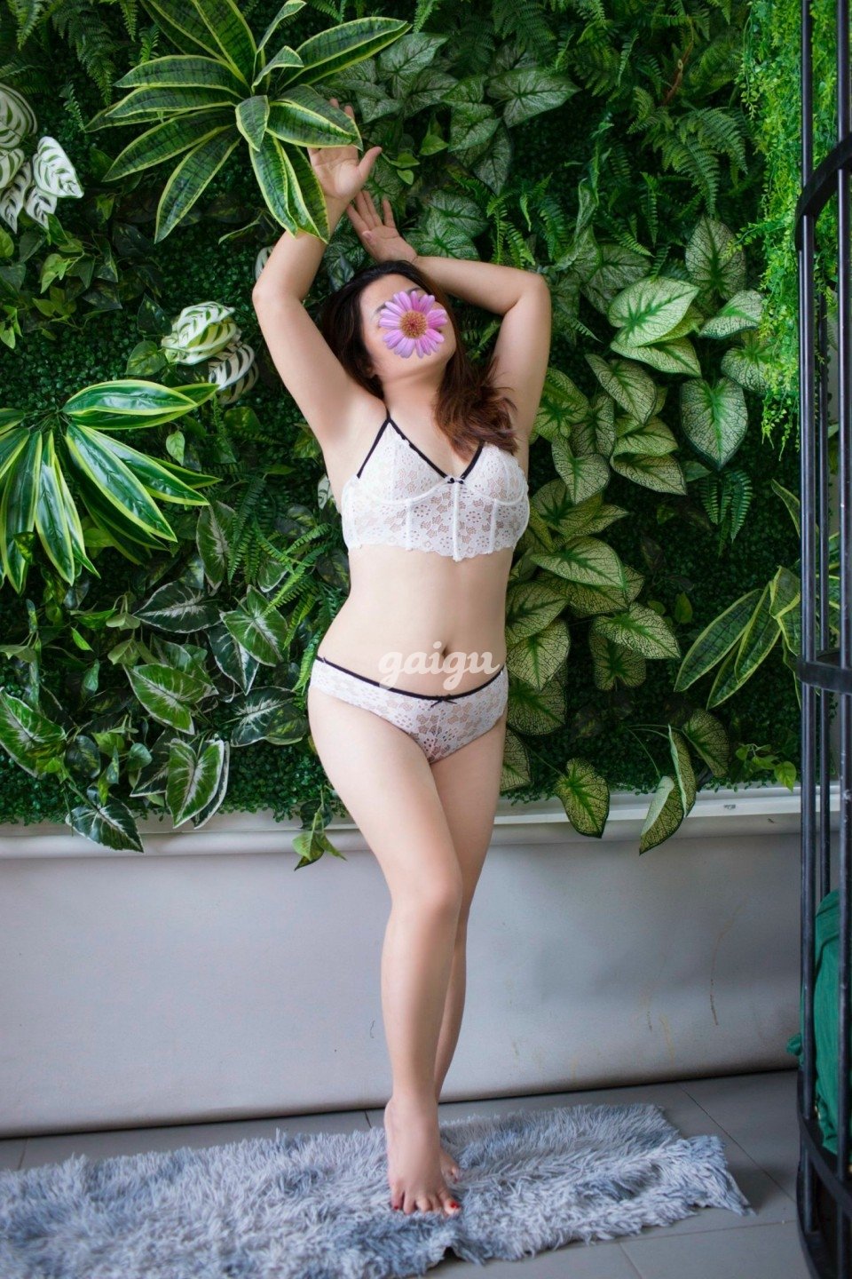 1068693 - Thuỳ Anh -Lần đầu đi làm tình cảm dịch vụ đầy đủ