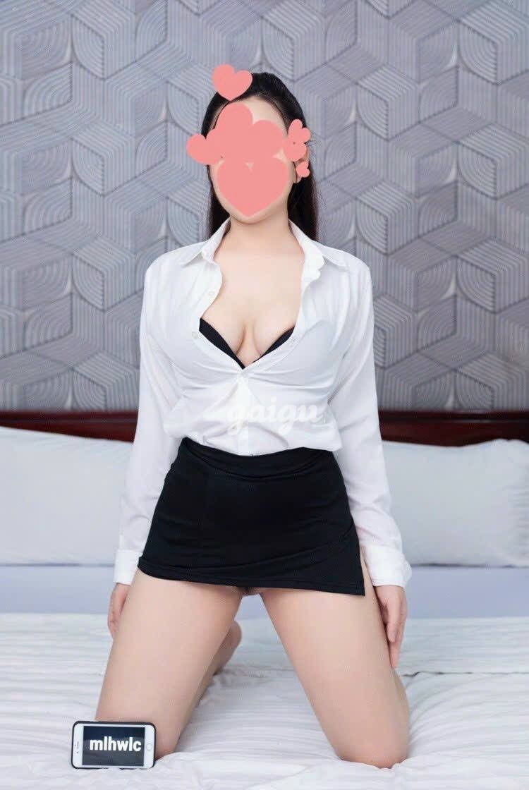 1079013 - Hân hân 2k6 làm thêm ngoài giờ. Hình chân thật 100%