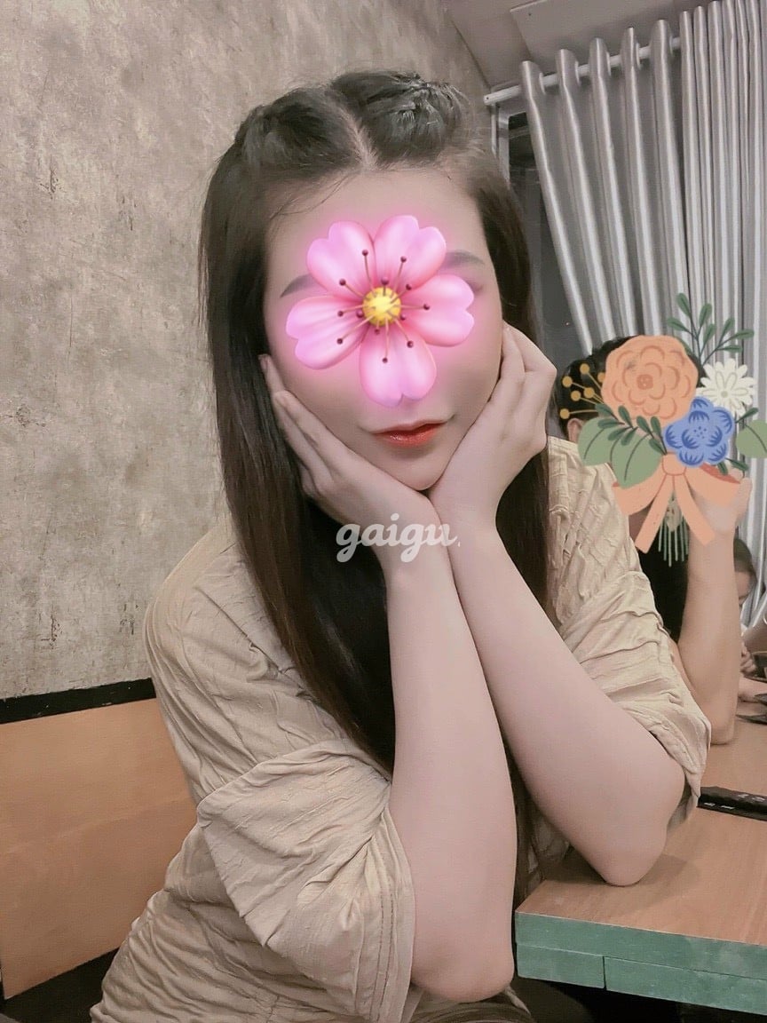 1079559 - ✨LINH ANH✨- BODY TUỔI TEEN _CHỈ CẦN ANH CÓ TIỀN SEX ĐỂ E L