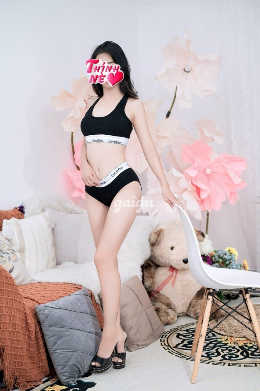 1080011 - NGỌC VY gái new ngây thơ nhiều nước