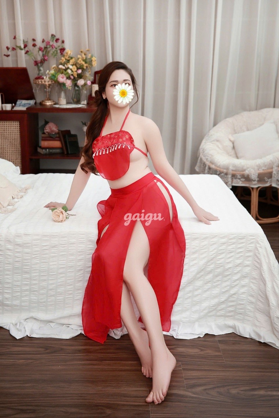 1094577 - Gái chân dài quỳnh trang hàng giá rẻ chất lượng