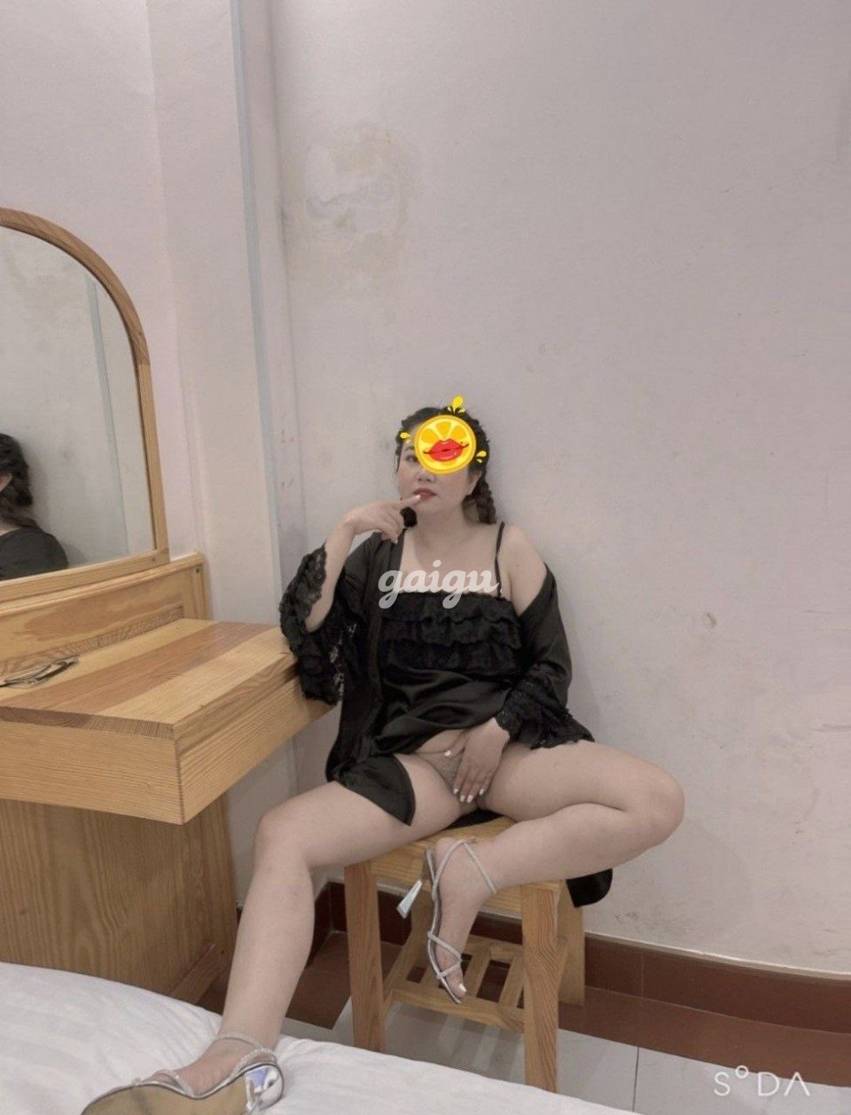 [Ảnh mộc] Thuỷ Xinh❤️EM GÁI RẤT XINH, DÂM CỰC DÂM LÊN ĐỈNH VỚI CÁI BÍM CỰC KHÍT