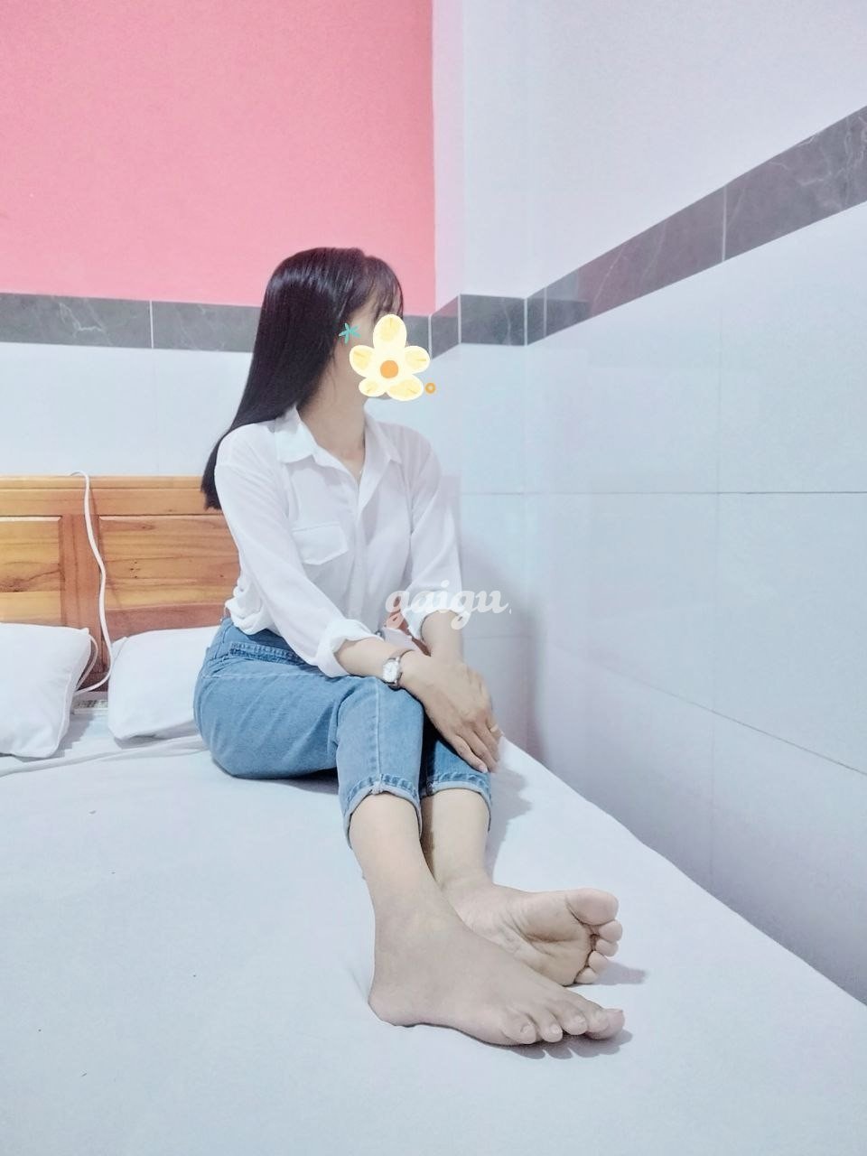952392 - Quỳnh .hot gir chân dài hình ảnh chân thật 100%
