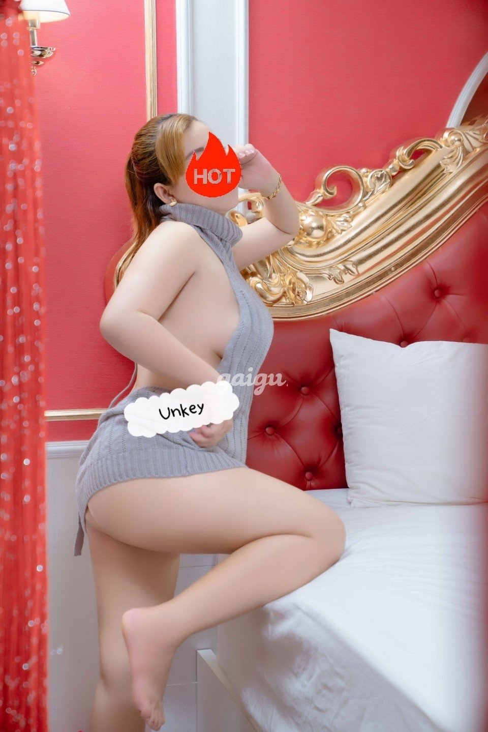 1036517 1 - ♻️ Ngọc Vy ♻️ Vú To Dâm Đãng Chiều Khách