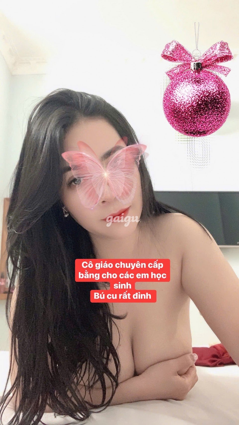 1160828 - CÔ GIÁO THẢO THÈM CU