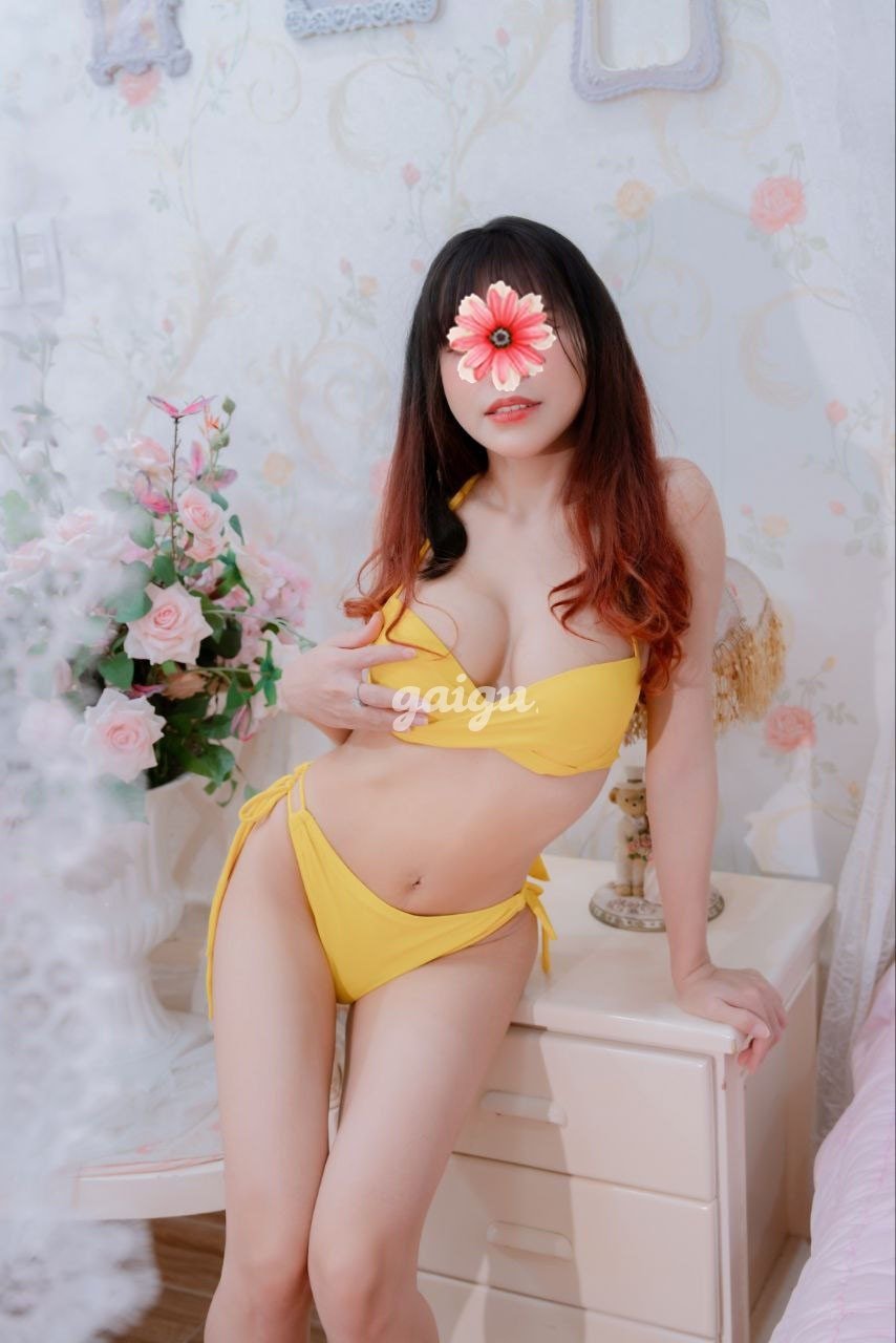 1173468 - [VIDEO -HOT] ❤️ Bé Yến ❤️ Bé gái mới lớn ❤️ - Massage Miễn Phí