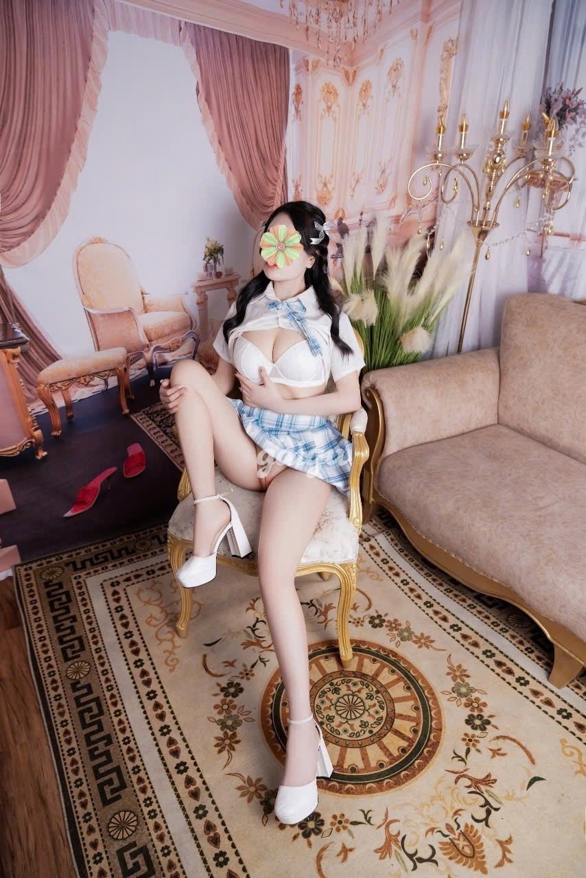 1185820 - Bella - Cặp vú siêu phẩm , body rực cháy.