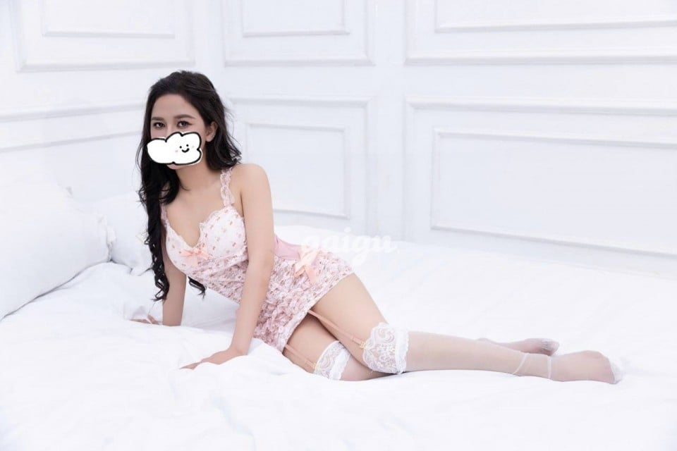 1190926 - NEW✨LYLY PHẠM✨ ĐÔI MẮT CUỐN HÚT MỌI ĐÀN ÔNG