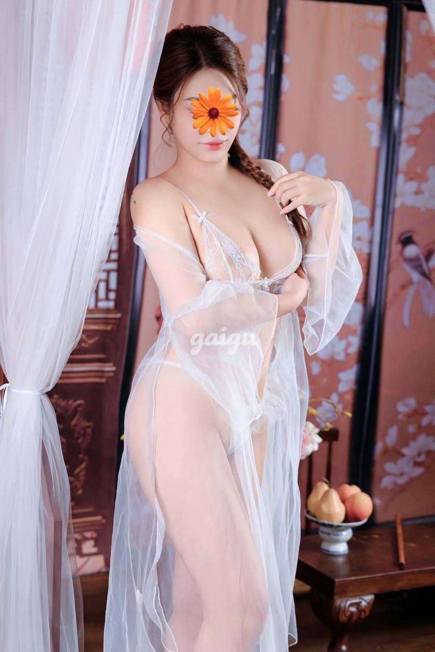 1211936 - Linh Anh - Siêu Phẩm Tình Cảm, Body Siêu Mẫu Đốn Gục Anh Em