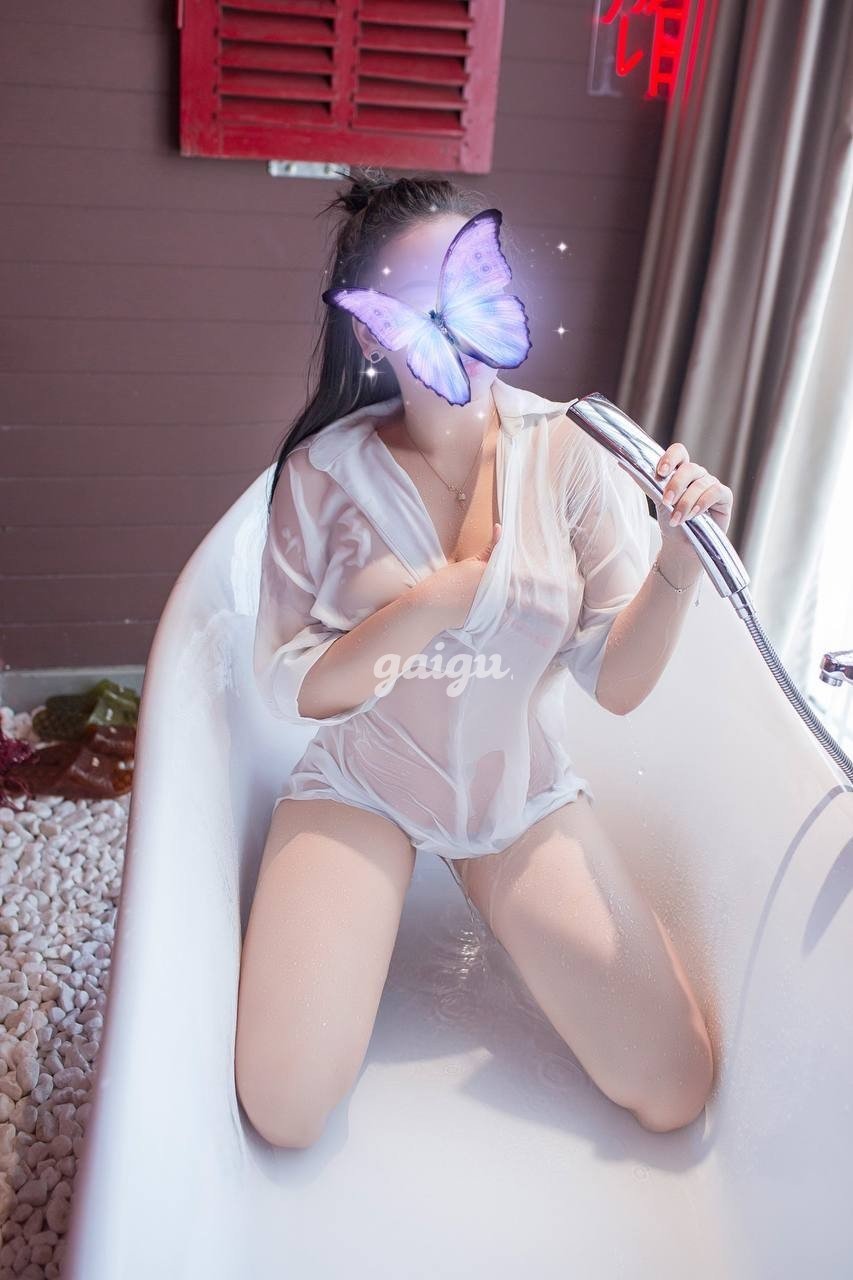 1017858 - ⭐HẠ MÂY❤️TUYỆT PHẨM, xinh và chiều khách tới bến