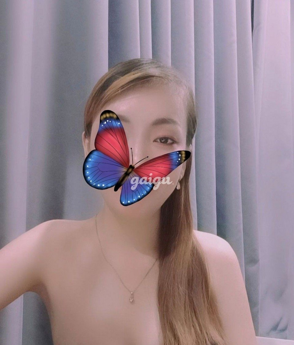 1131857 - KIM ÁNH - DÂM NỮ , LÀM TÌNH CỰC PHÊ .