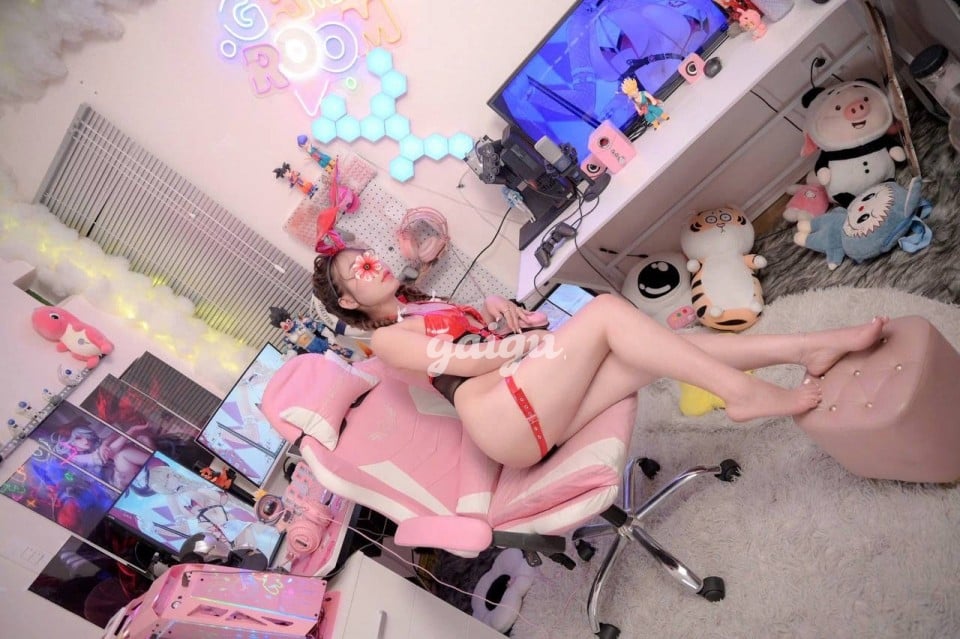 1155455 - Bé Linh 2001 - Lần Đầu Làm Web, Cam Kết Vô Đối Phân Khúc 300