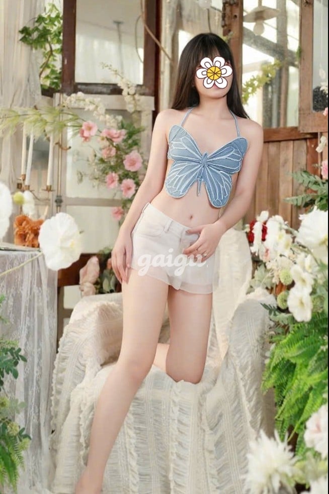 1219817 - NEW ❤ BÉ QUYÊN ❤ Dáng Đẹp Cực Dâm - Ngực To, Mông Cong - SV Pro Bao Phê !