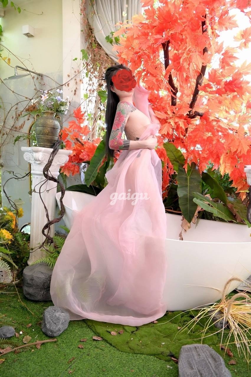 1223351 - Khánh băng đỉnh của make love
