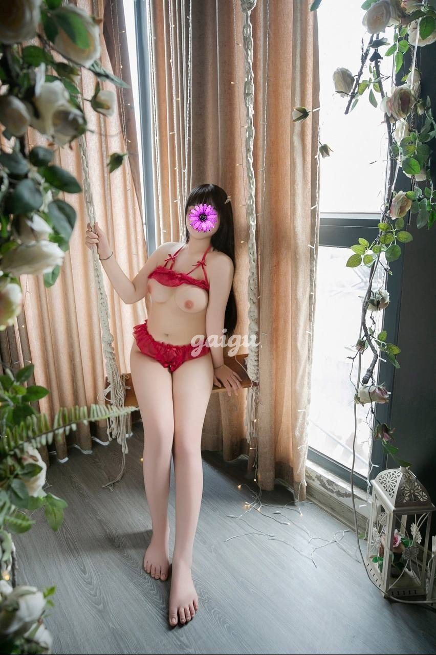 1247767 - Khánh Huyền