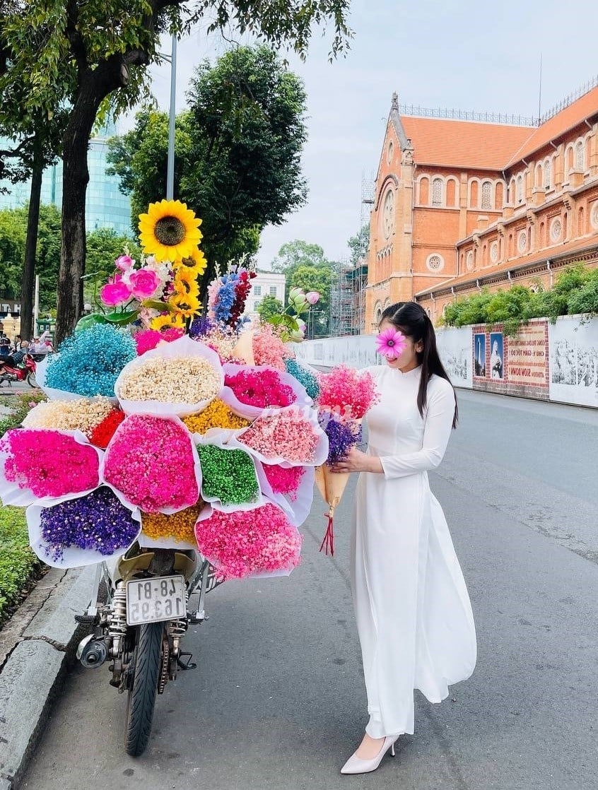 1257028 - LINH LAN TRẮNG ~ NGƯỜI CON GÁI VIỆT NAM XINH ĐẸP MỘNG MƠ