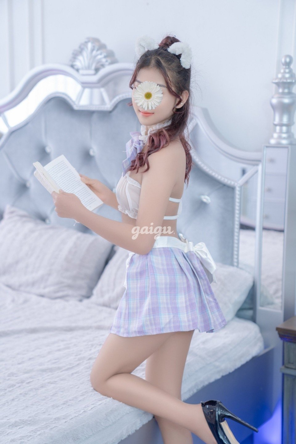 712588 - ❤️LY LY❤️ VẺ ĐẸP TINH KHÔI 2K4 - DA TRẮNG - DÁNG XINH - LÀM TÌNH ĐỈNH