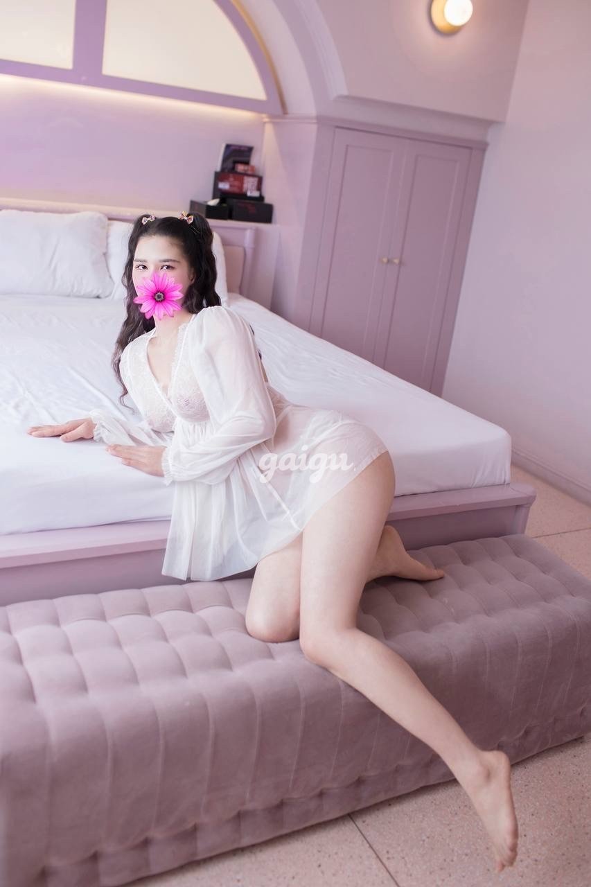 1278313 - QUỲNH TRÂM GÁI DÂM CHỈ 1 từ thôi CHẤT