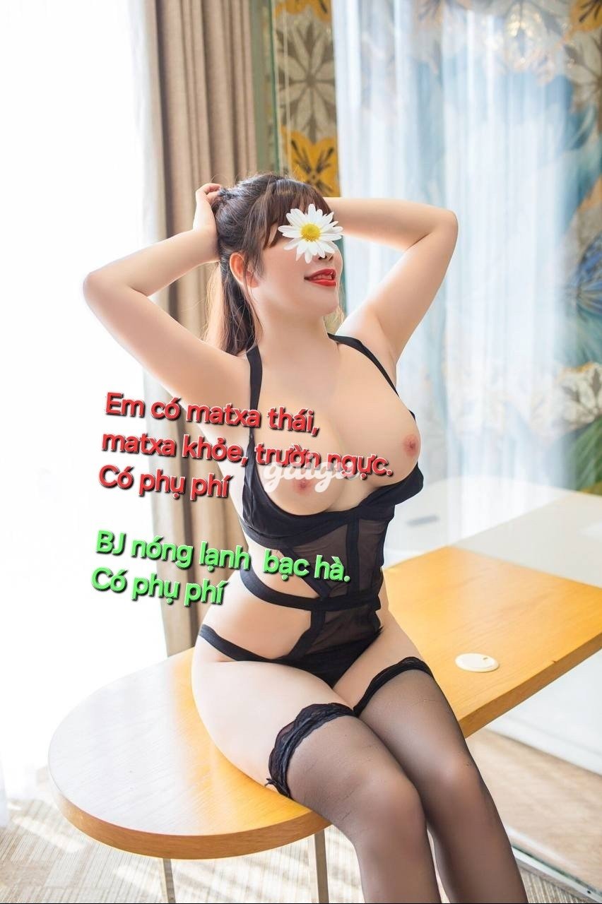 1211596 - Lạc Lạc - Em xinh chuẩn mẫu - Thân thiện dễ gần