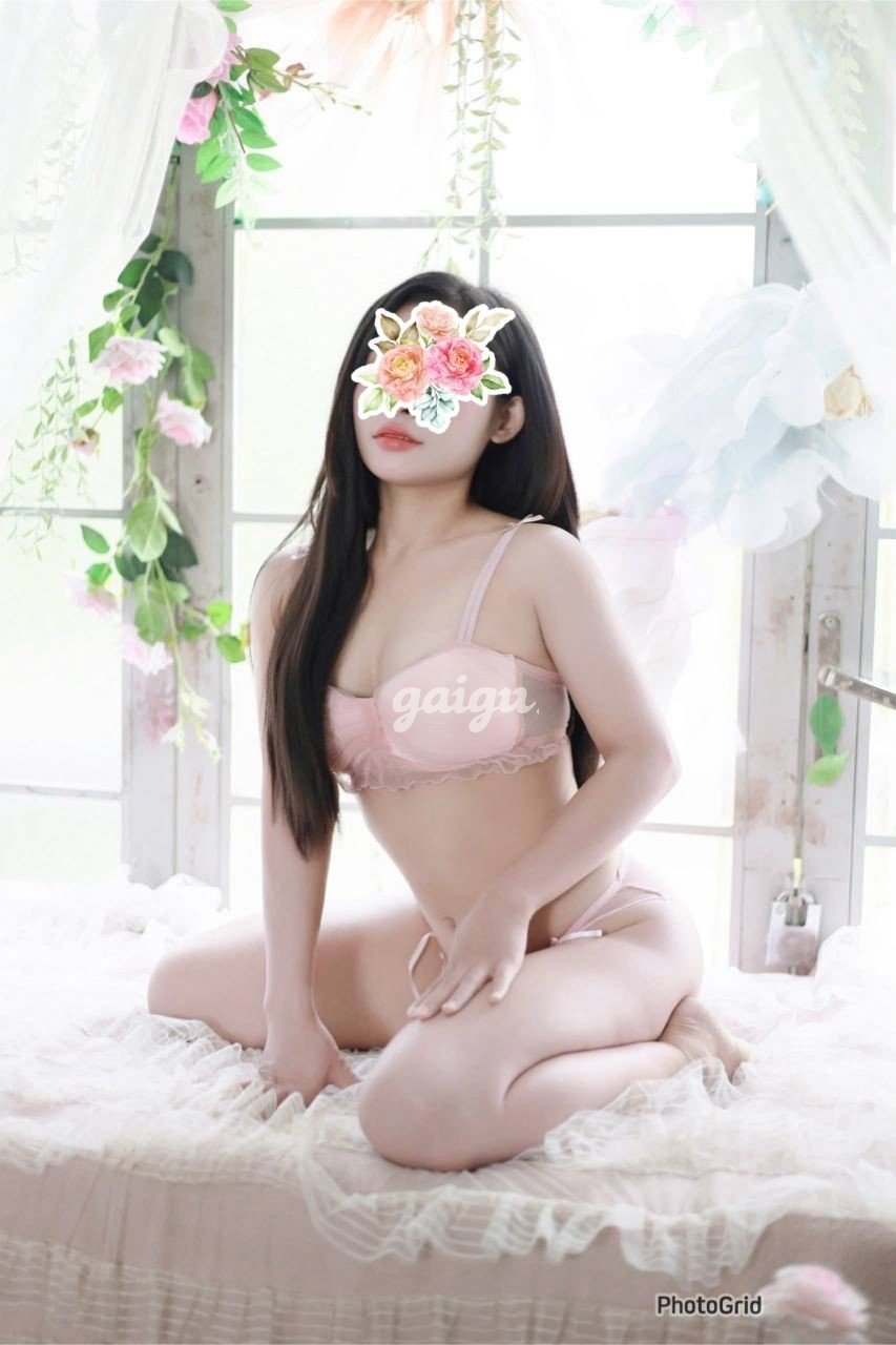 1294727 - THIÊN KIM GÁI NGON,DÁNG ĐẸP,LÀM TÌNH ĐIÊU LUYỆN,ĐỈNH NÓC