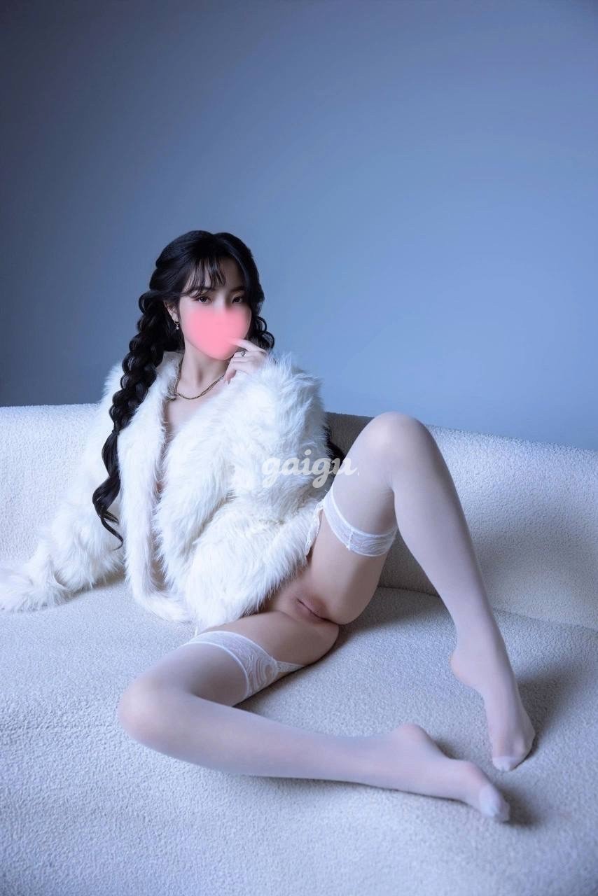 1300097 - Tuệ Nhi- em hàng ngon tươi xanh hấp dẫn!!