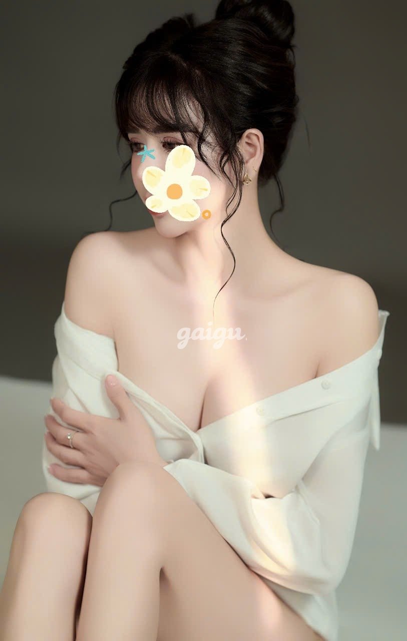 1303145 - HÀNG MỚI NANA EM LÀ NÀNG THƠ, NGOAN, DÂM,CỰC CHIỀU KHÁCH