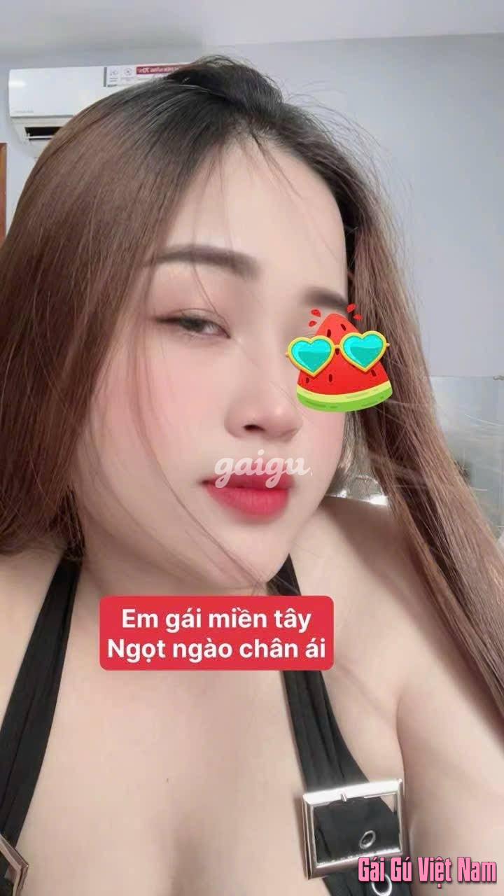 1315330 - NGỌC HÂN XINH XẮN BÚ CU ĐÁ BI DÂM VÚ TO ĐẸP SEXY CHIỀU KHÁCH NHƯ NGƯỜI YÊU