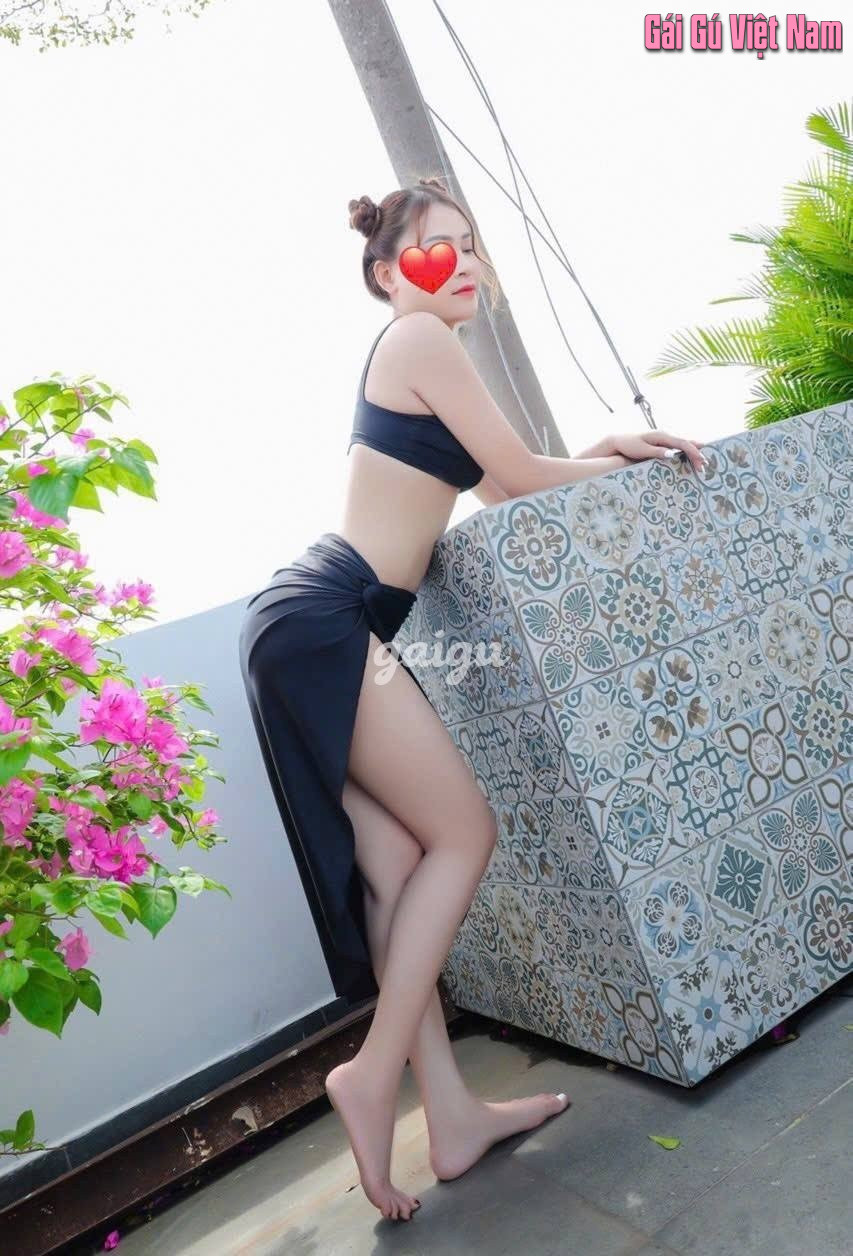1316850 - TƯỜNG VY VÚ TO MÔNG BỰ MÌNH DÂY TÌNH CẢM