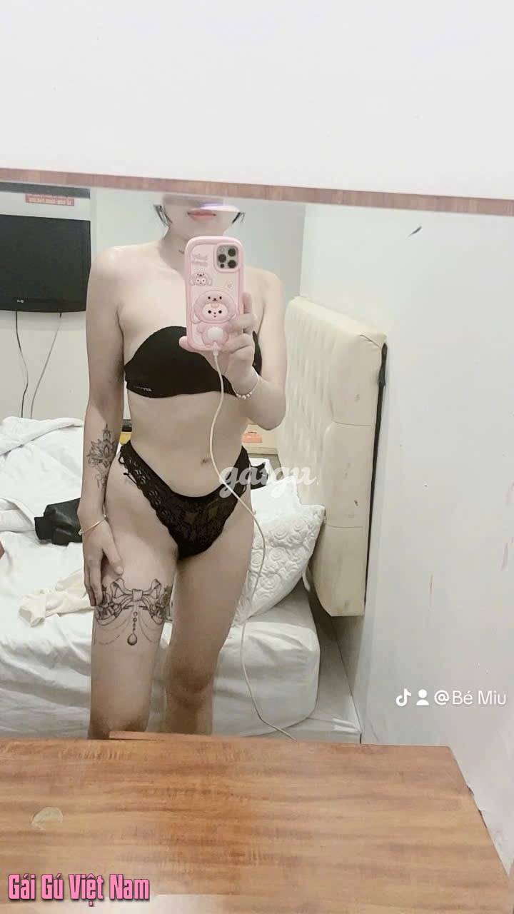 1291192 - ❤️ Linh Nhi ❤️ Lần đầu đi làm mong AE chỉ dạy thêm