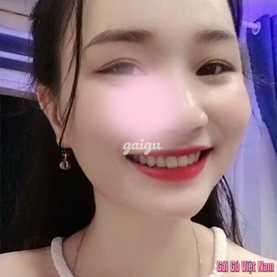 1328977 - Phương Linh -cô nàng da trắng dáng cao, BJ cực giỏi !!