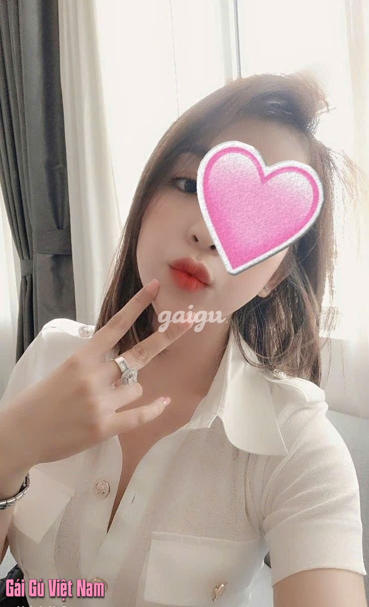 1304304 - Hot girl 1m65 ( Quỳnh Hương ) da trắng nỏn, dáng chuẫn, mặt xinh.