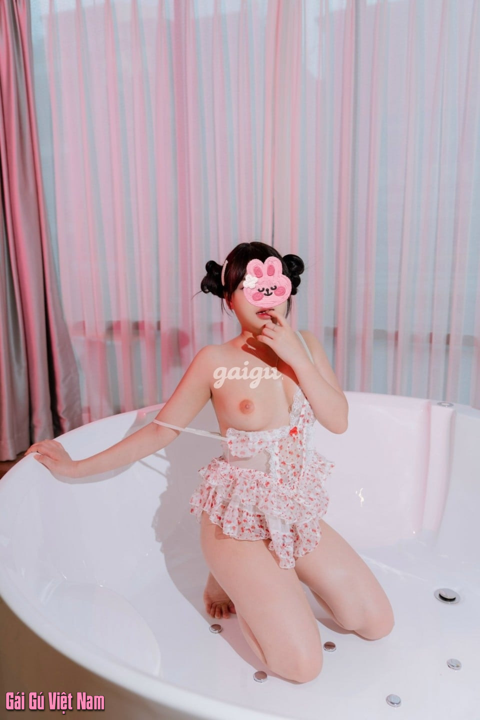 1352779 - THAO LINH 2k6 Non Tơ,Vú Tròn Đẹp Tự Nhiên,Bym Khít